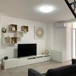 https://casa-vacanze-elegance.catania-hotels.net