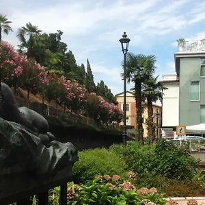 Atelier Design 3*, Gardone Riviera Italia
